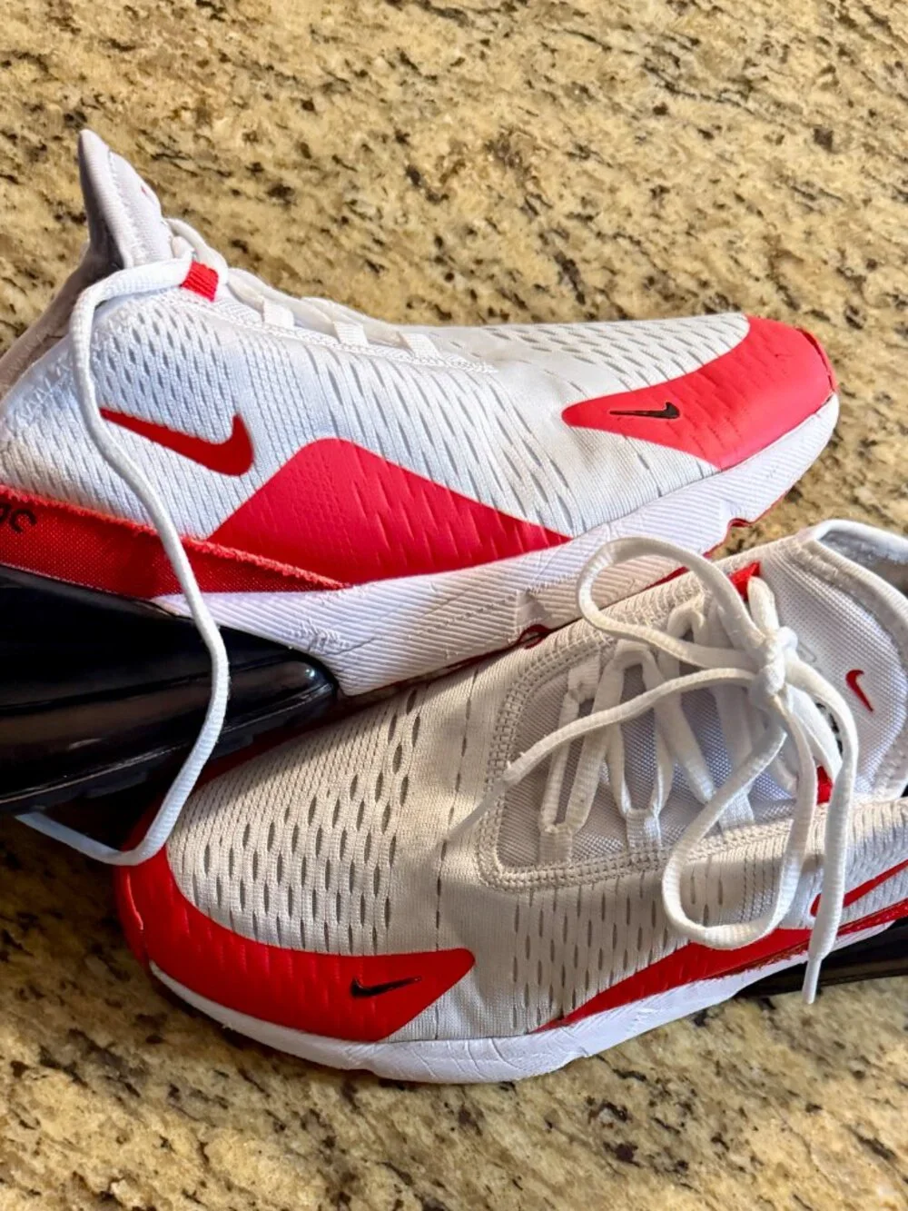 Nike Air Max 270 Mens 9.5